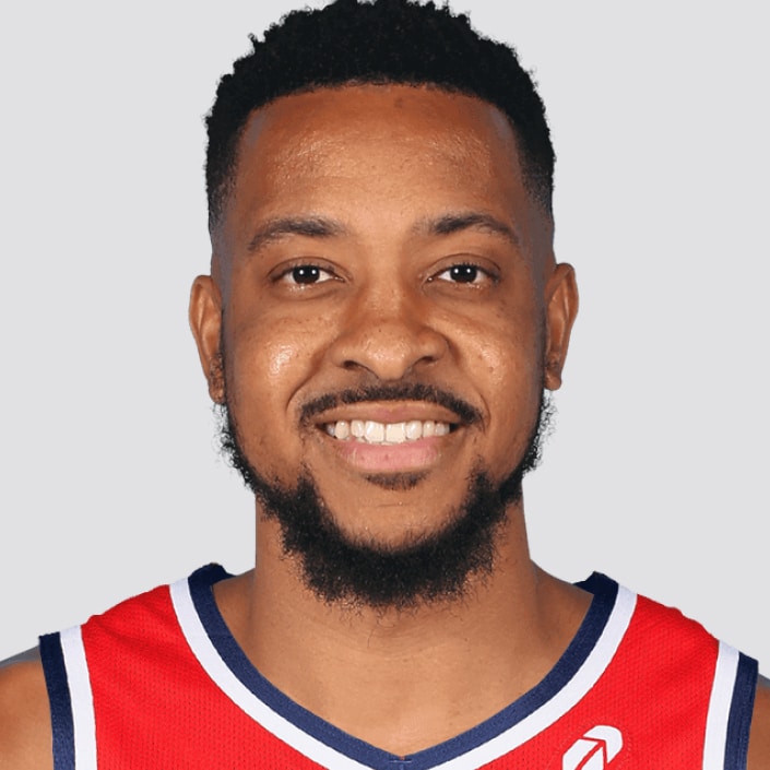 Си Джей Макколлум