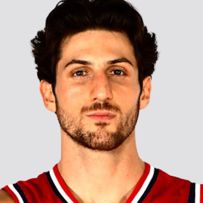 Леандро Больмаро