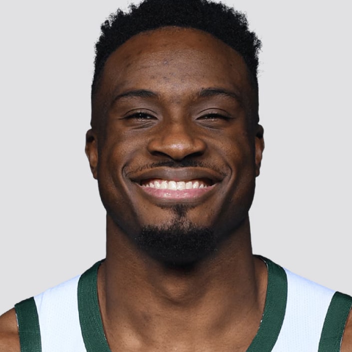 Танасис Адетокумпо