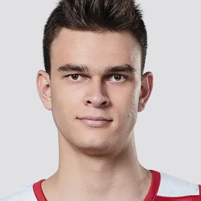 Лев Кузьменко