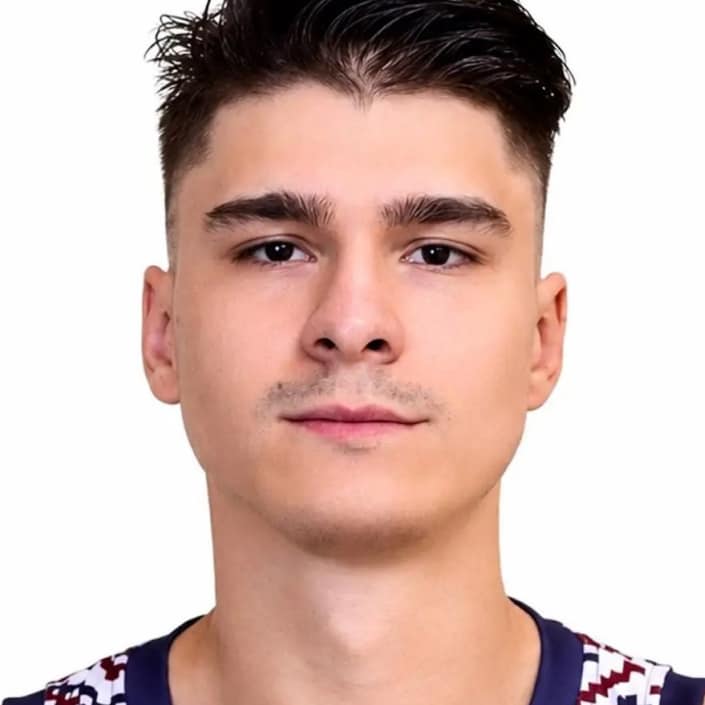 Александр Суханов