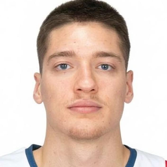 Владимир Наумов